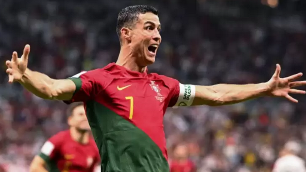 Cristiano Ronaldo'dan yeni bir rekor